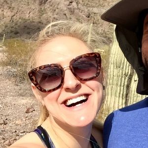 Meet your Posher, Stephanie